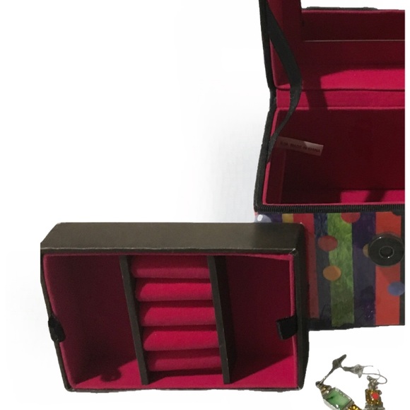 PATENT LEATHER YELLOW PLUS MULTI COLOR STRIPED JEWELRY ORGANIZER/ HANDL… - Picture 8 of 13